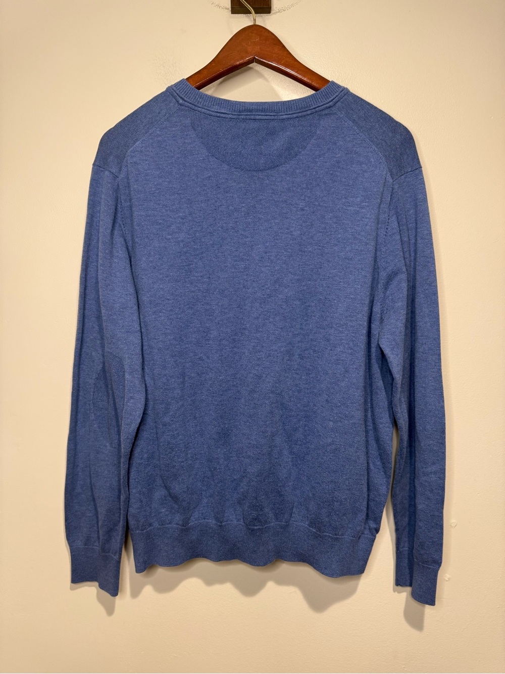 Lacoste Men’s V-Neck Sweater elbow detail due XL France 6 - Picture 7 of 8